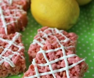 Pink Lemonade Rice Krispy Treats