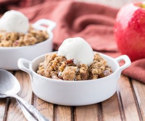 Oatmeal Cookie Apple Crisp