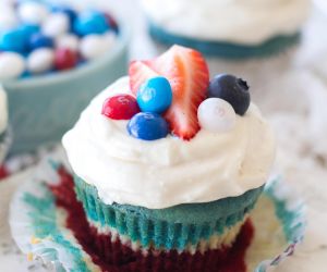 Red, White, and Blue Velvet Cupcakes