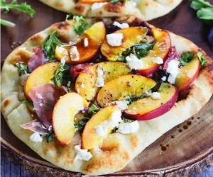 Grilled Nectarine Prosciutto Pizza