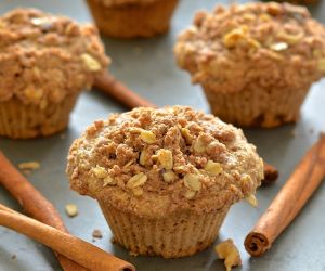 Apple muffins with Cinnamon Streusel