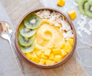 Mango Pineapple Smoothie Bowl