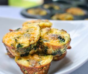 Mini Egg Muffin Bites with Spinach and Turkey Sausage