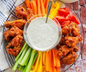 Cilantro Ranch Dipping Sauce - for wings & veggies