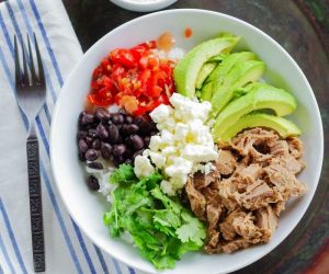 Easy & Healthy Beef Burrito Bowls