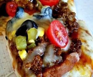 Mexican Pizza #SundaySupper