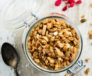 Homemade Pumpkin Pie Granola