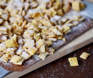 Churro Chex Mix