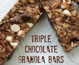 No-Bake Triple Chocolate Granola Bars