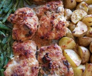SHEET PAN LEMON PARMESAN CHICKEN WITH ROASTED POTATOES AND GREEN BEANS