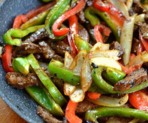 One Skillet Steak and Peppers