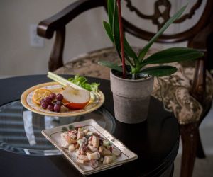 Paleo and AIP Chicken Salad Recipe With Grapes, Apple, and Celery