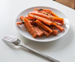 AIP Honey Mint Roasted Carrots Recipe