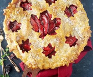 Ruby Apple Pie (with a Secret Ingredient)