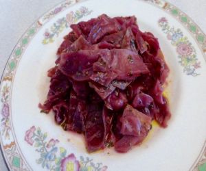 Recipe for Hungarian, Sweet & Sour Red Cabbage