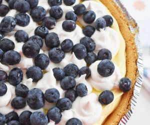 No-Bake Blueberry Buttermilk Pie 
