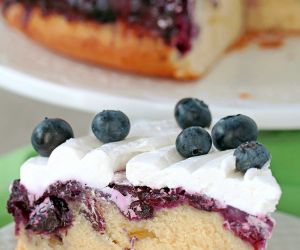 Easy Homemade Blueberry Upside Down Cake