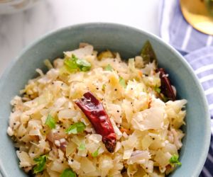 Cabbage Poriyal 