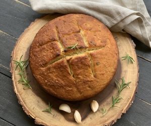 Rosemary Garlic Bread Recipe