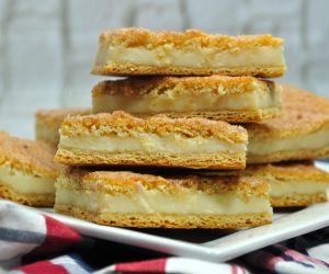 Easy Churro Cheesecake Bars