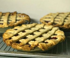 Strawberry Rhubarb Pie