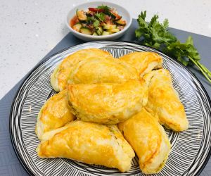 Thai Chicken Curry Puff