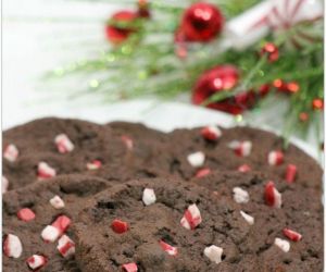 DOUBLE CHOCOLATE PEPPERMINT CRUNCH COOKIES