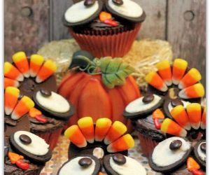 Thanksgiving Turkey Cupcakes