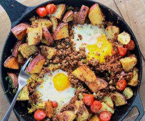 Breakfast Skillet with Potatoes