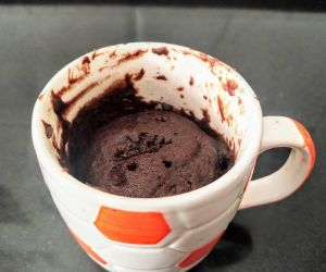 Eggless Chocolate Mug Cake Recipe - Memoir Mug