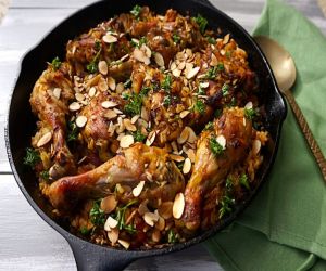 ONE PAN CHICKEN AND RICE