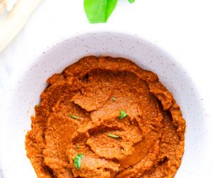 HOMEMADE THAI RED CURRY PASTE