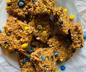  Monster Cookie Baked Oatmeal