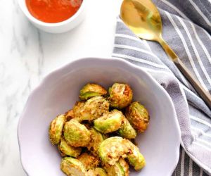 CRISPY ROASTED BRUSSEL SPROUTS RECIPE